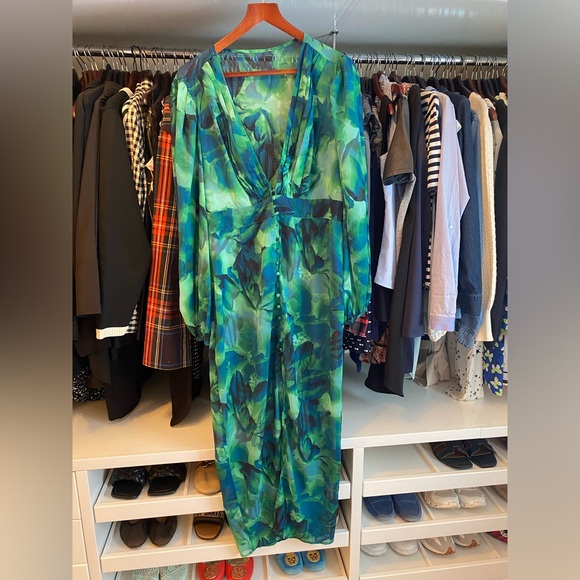 Beautiful Multi Green Dress - Picture 6 of 8